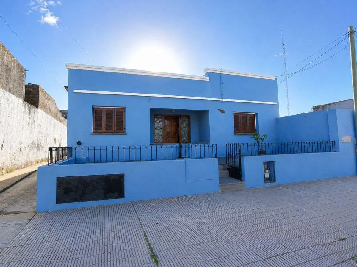 Propiedad con 4 unid. indep. Lote 500 m² Necochea 3