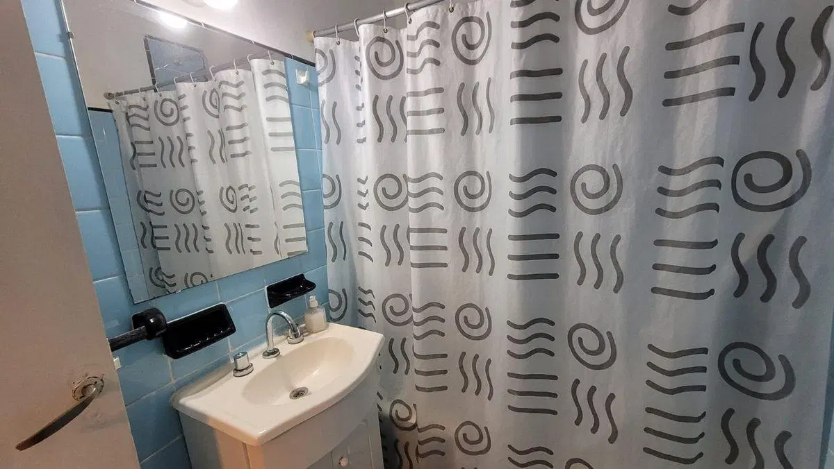 Alquiler Monoambiente con Cocina Separada - centro 3