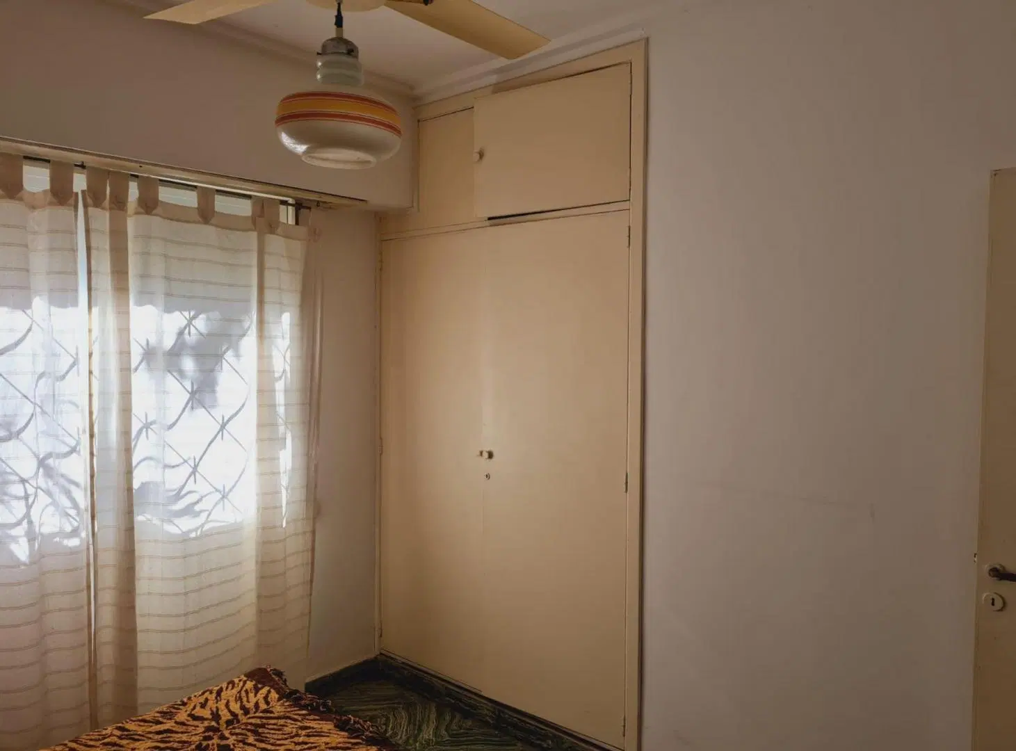 CASA + DEPARTAMENTO  5 AMB NECOCHEA, ZONA PARQUE 3