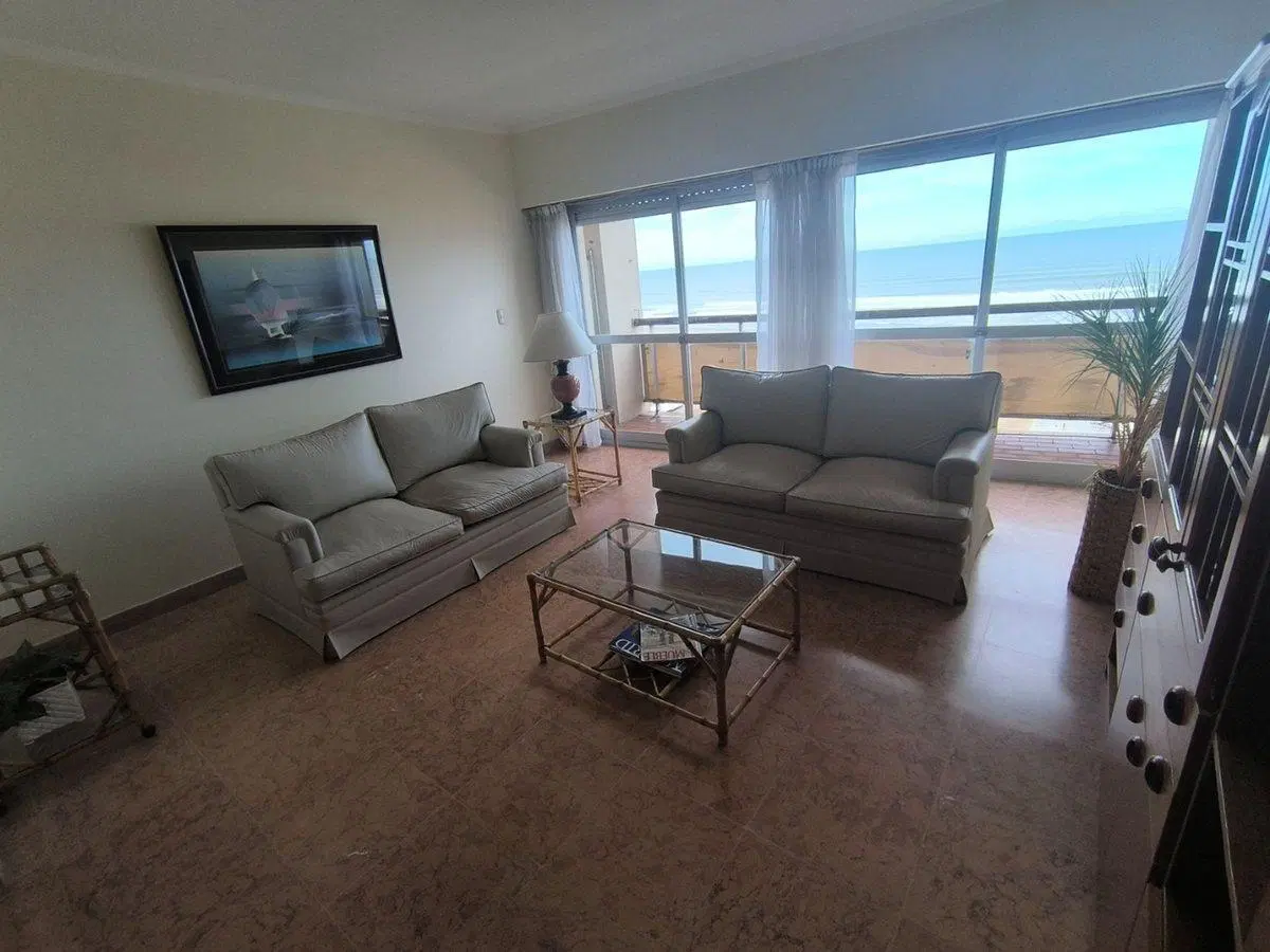 Venta Departamento 4 amb c/dep y cochera vista mar 4