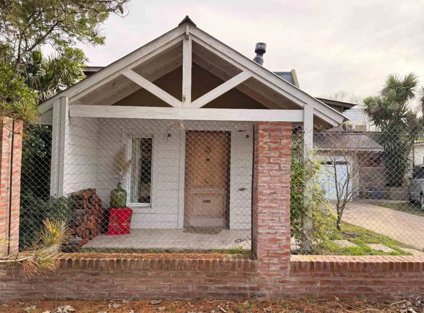 VIVIENDA MULTIFAMILIAR- HOSTEL EN ALFAR 5