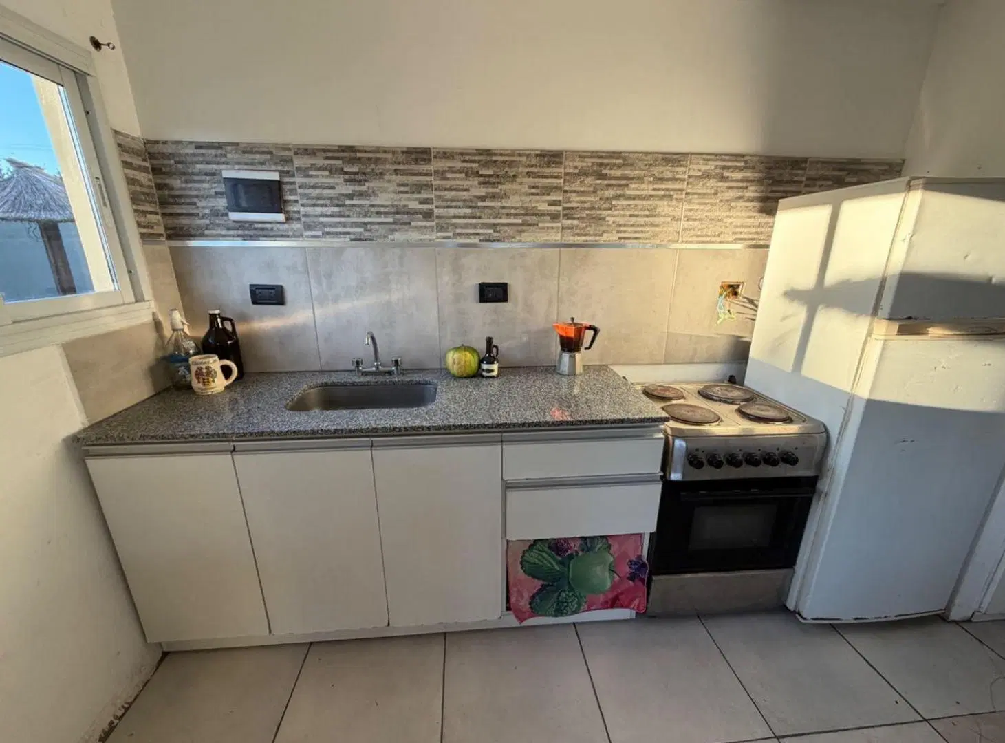 VENTA COMPLEJO DE DEPTOS CON PILETA  B SAN CARLOS 4