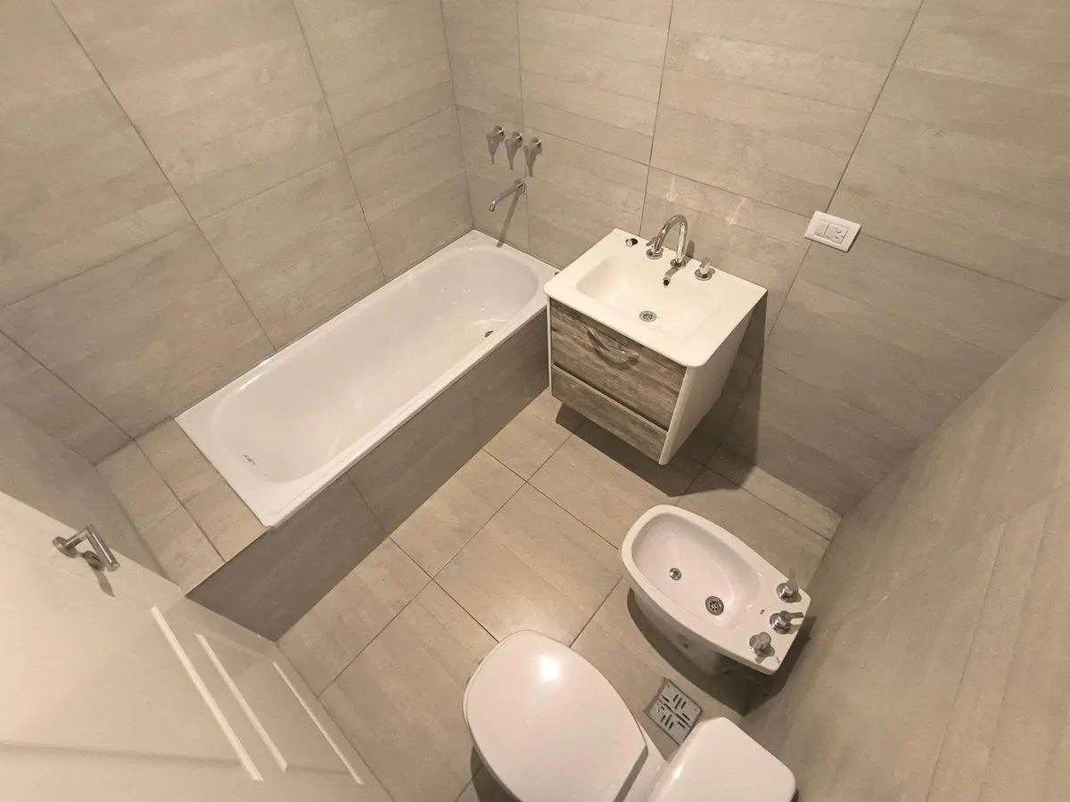 Venta Departamento 4 ambientes Estrenar c/cochera 8