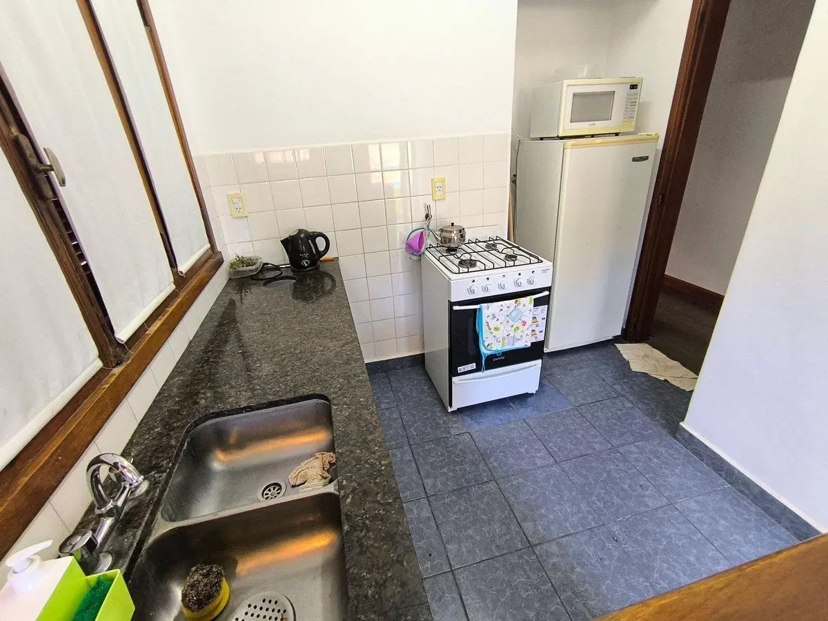 Venta Casa 3 ambientes c/pileta barrio Parque 4