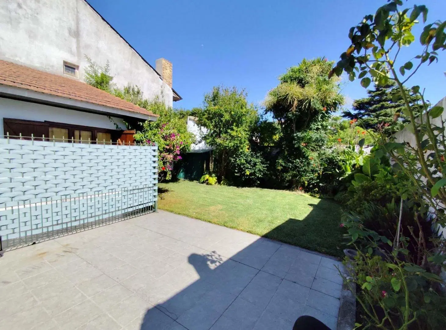 VENTA CHALET 5 AMBIENTES + DEPTO 2 AMB PARQUE LURO 5