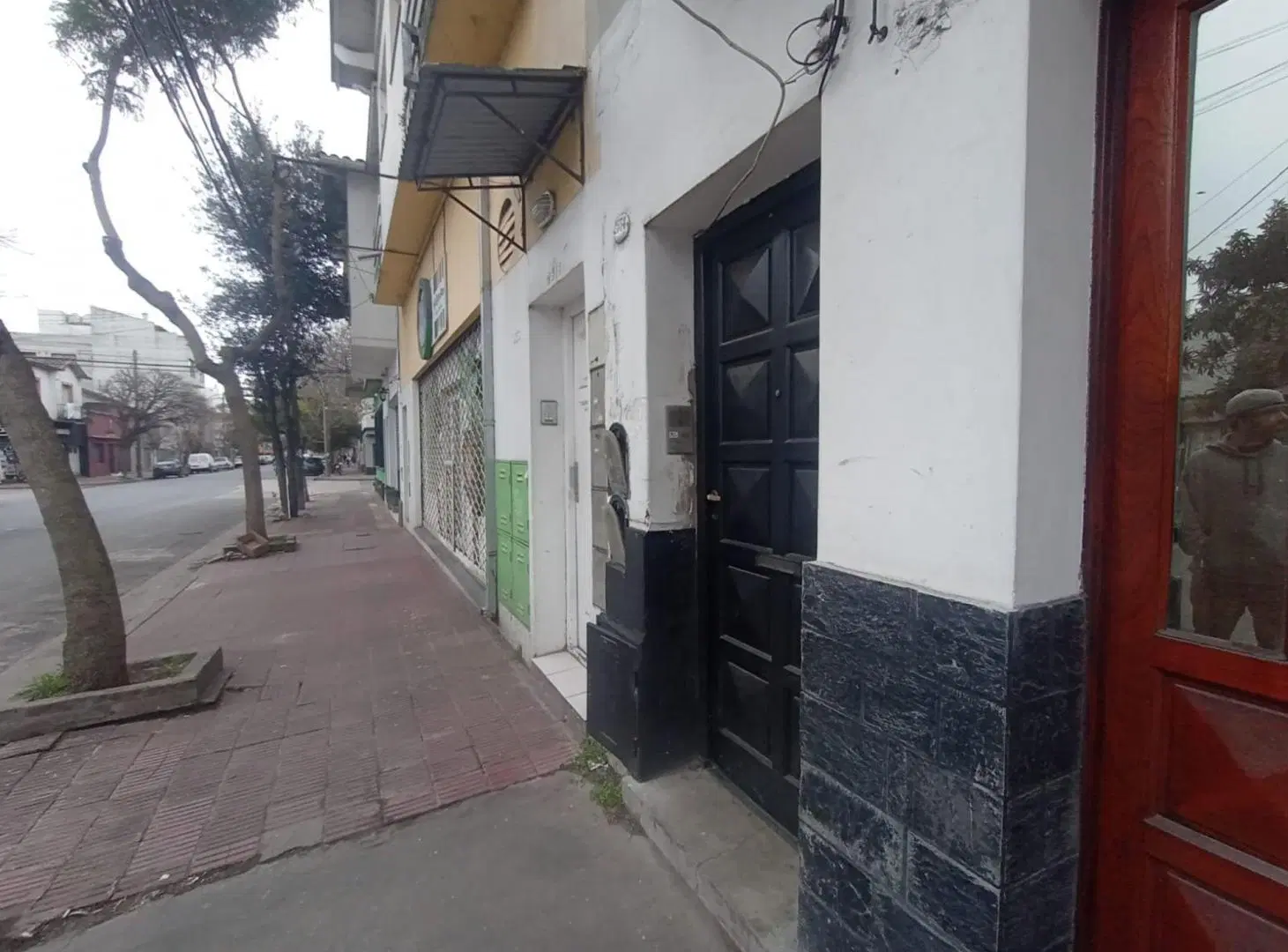 ALQUILER PH 2 AMB - PATIO - ZONA DORREGO Y ALBERTI 4