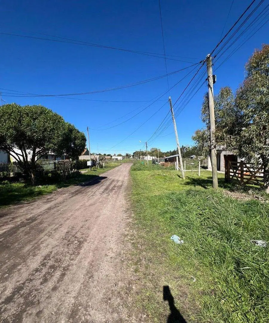 VENTA LOTE ACANTILADOS 15 X 40 Calle 513 y 14 8