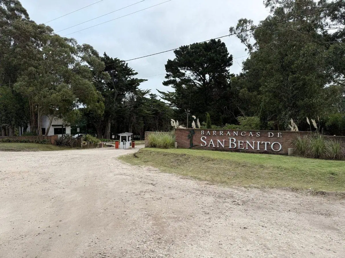 VENTA LOTE 1391 MTS | BARRANCAS DE SAN BENITO | 1