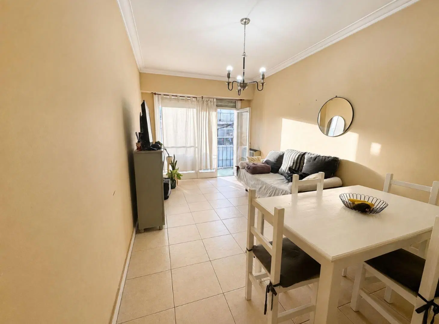 VENTA 2 AMBIENTES CON DEPENDENCIA BALCON AL FRENTE 4