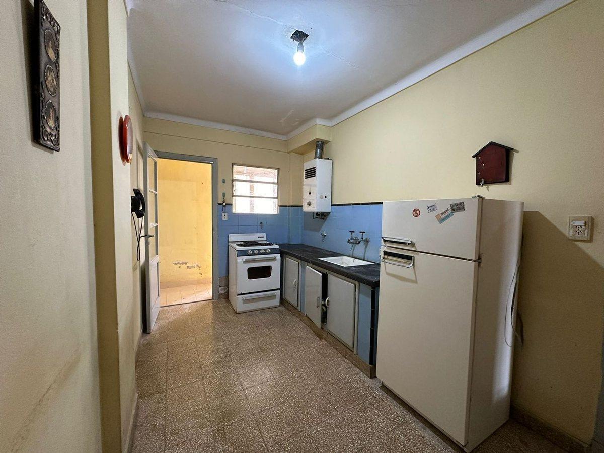 Foto de VENTA DEPARTAMENTO 4 AMBIENTES CENTRO NECOCHEA, imagen 5