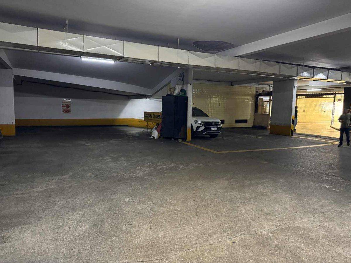 Foto de VENTA Cochera PB Centro Edificio Bocinas, imagen 5