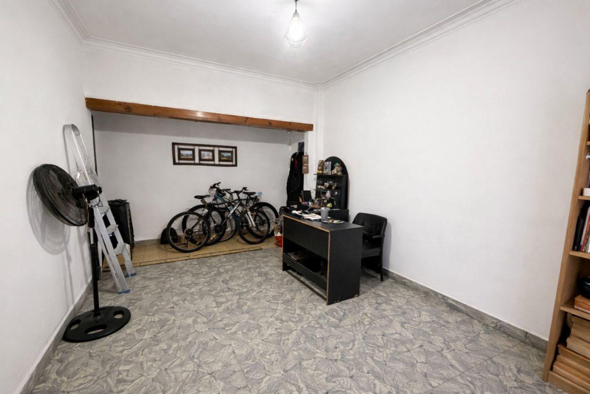Foto de VENTA PH 3 AMB CON PATIO PB APTO CREDITO, imagen 3