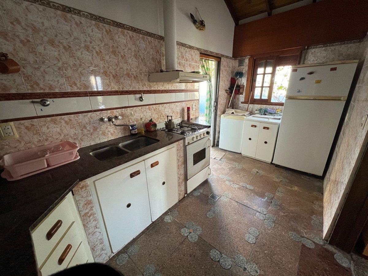 Foto de VENTA 2 CASAS EN BLOCK 2 CUADRAS D/ MAR SANTACLARA, imagen 2