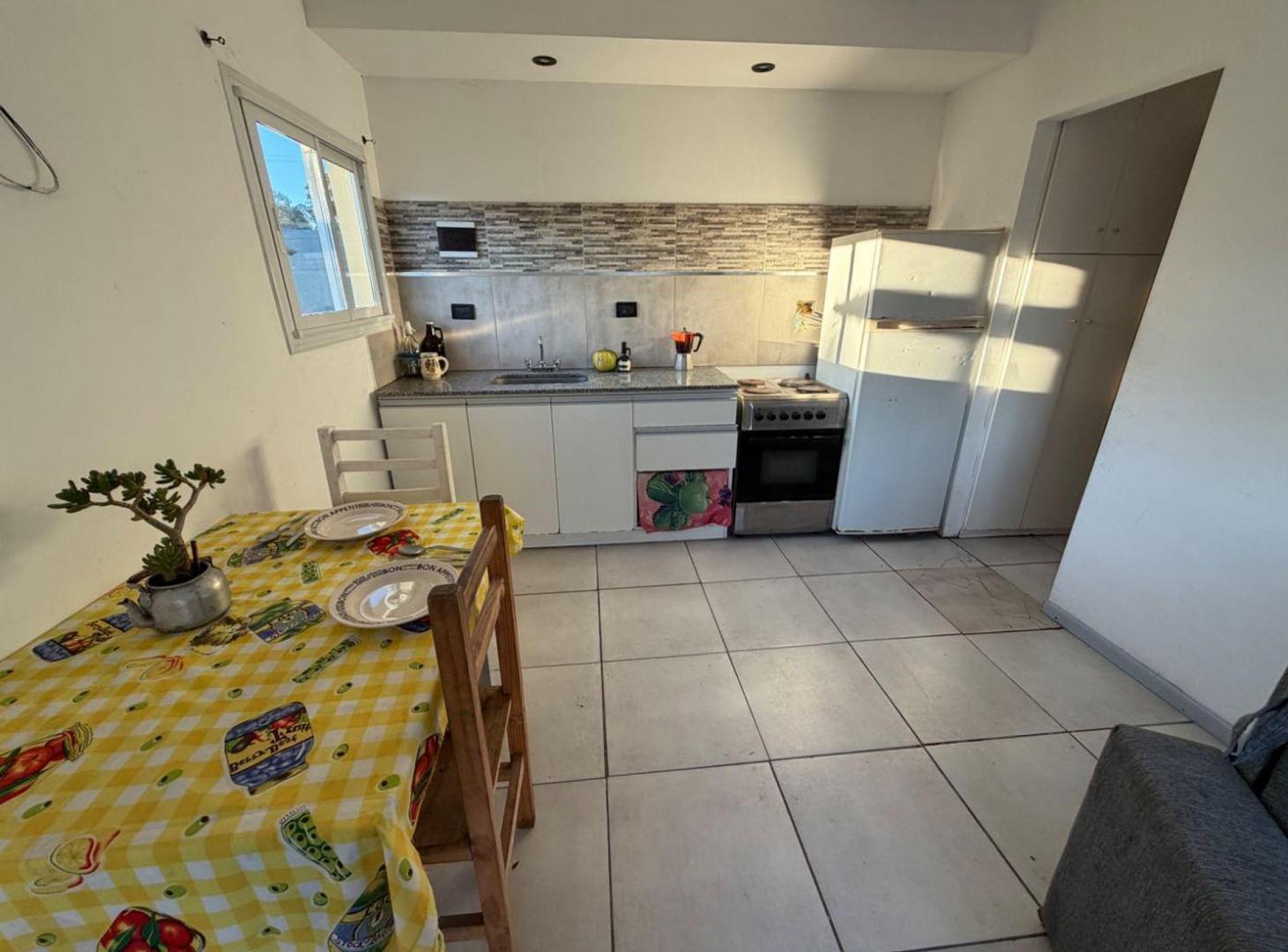 Foto de VENTA COMPLEJO DE DEPTOS CON PILETA B SAN CARLOS, imagen 3