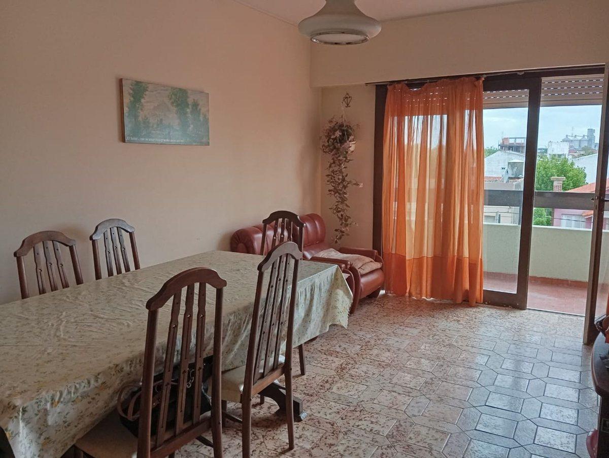 Foto de DEPTO 3 AMBIENTES EN VENTA, AMOBLADO, VISTA AL MAR, imagen 3