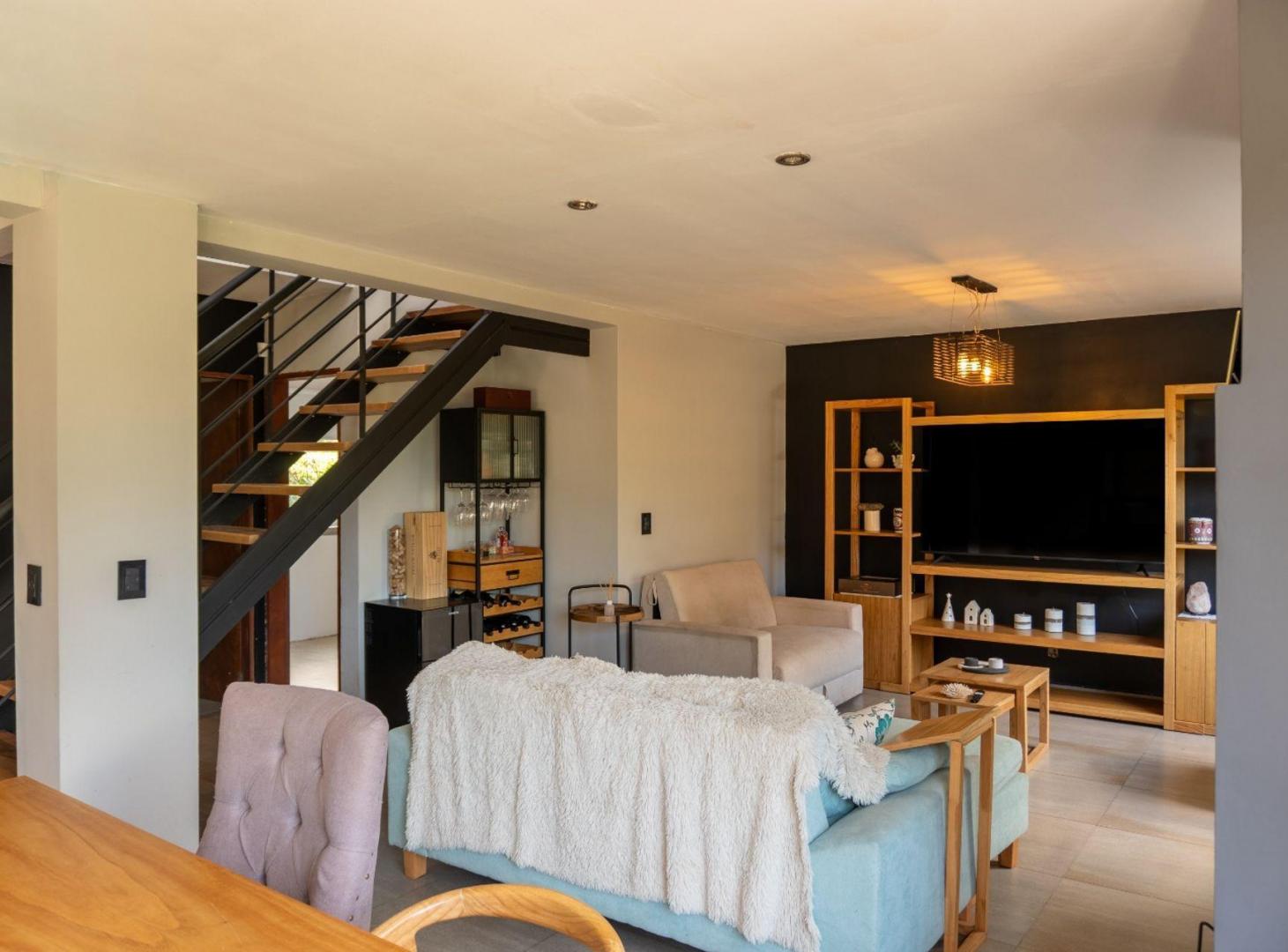 Foto de VENTA LOS ACANTILADOS | CASA 4 AMB | GRAN PARQUE |, imagen 4