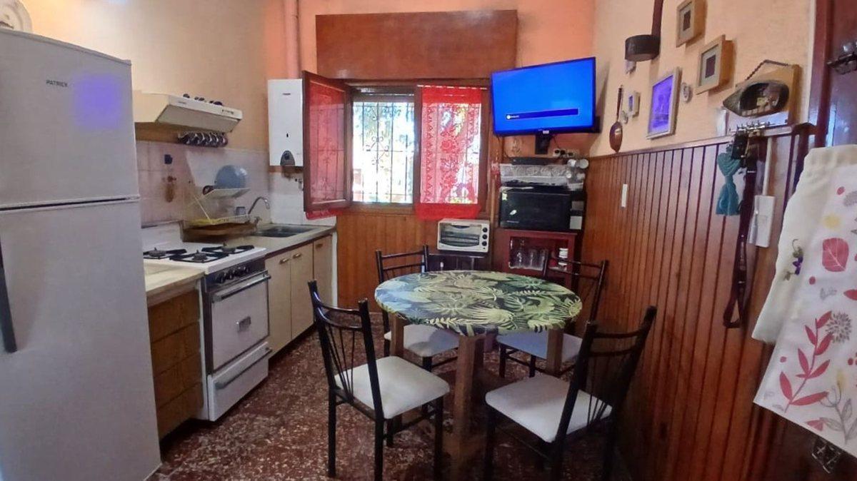 Foto de VENTA CASA 3 AMB + DPTO 2 AMB Y PARQUE, FARO NORTE, imagen 5