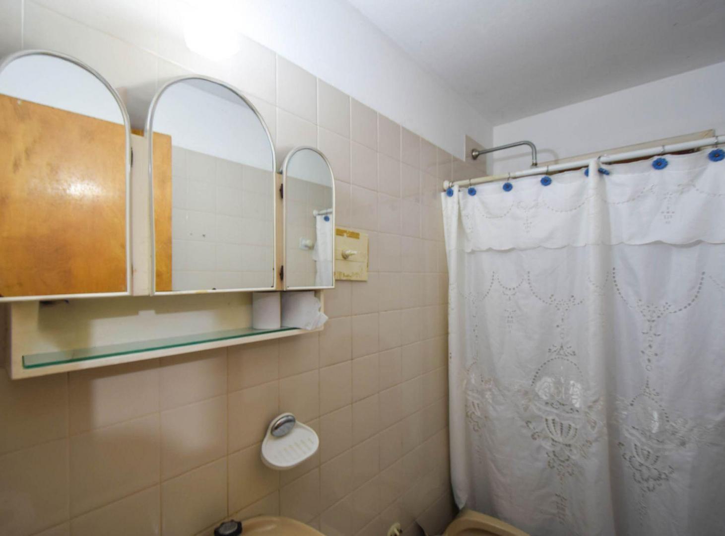 Foto de VENTA PH 3 AMBIENTES CON PATIO GARAGE LOS TILOS, imagen 1