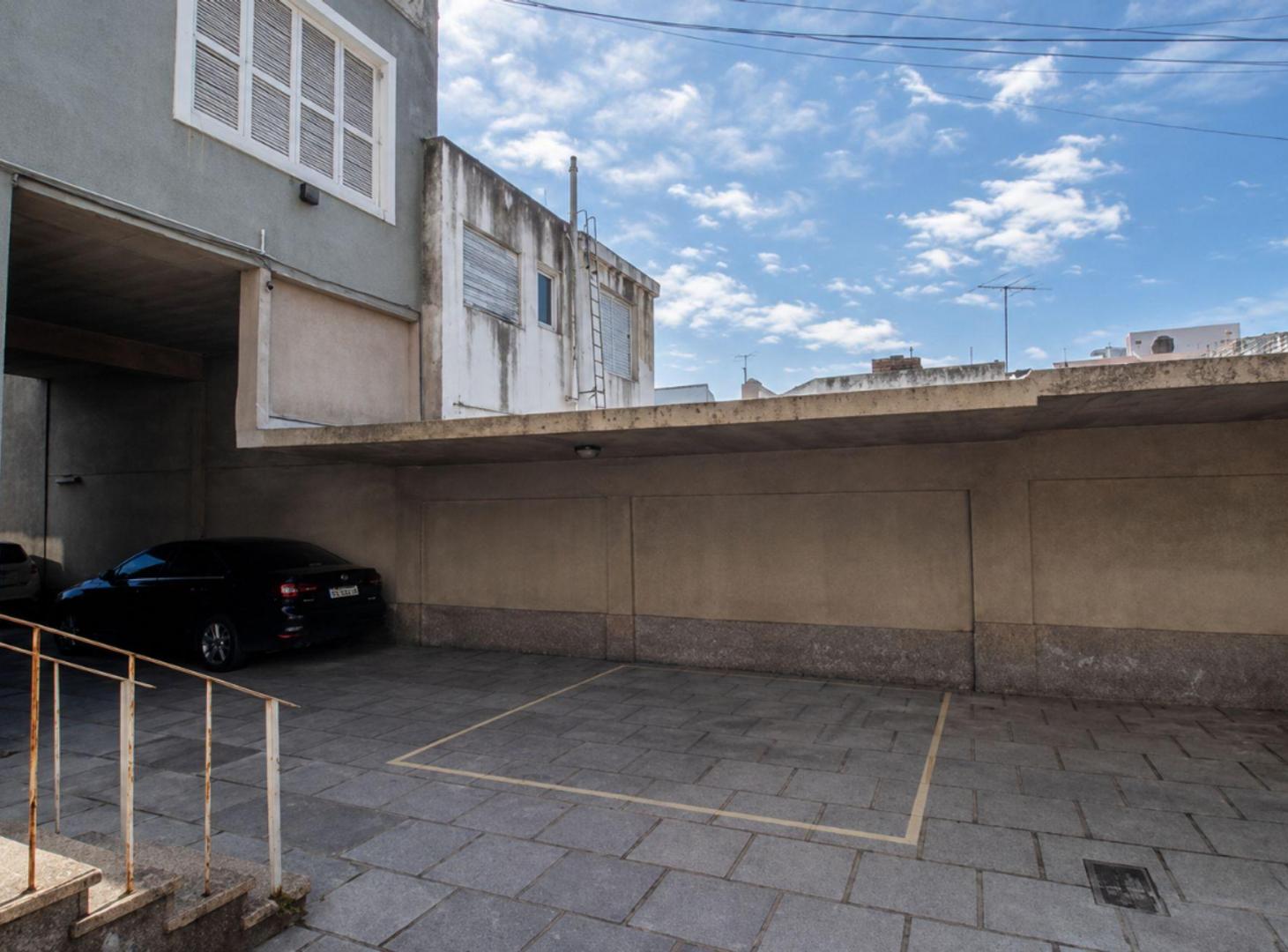 Foto de PH 3 AMB EN VENTA EN PERLA NORTE CON COCHERA, imagen 3