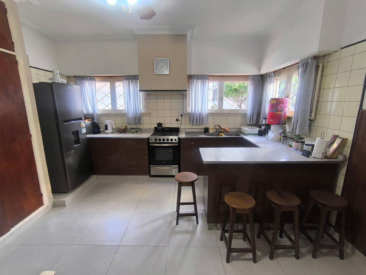 Foto de Casa en Venta 4 ambientes Quincho y Cochera, imagen 5