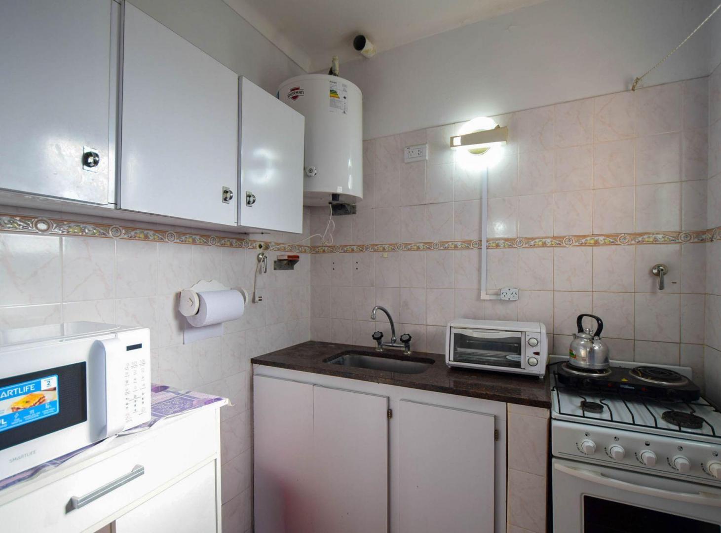 Foto de VENTA DEPARTAMENTO 3 AMB EDIFICIO FRENTE AL MAR, imagen 2