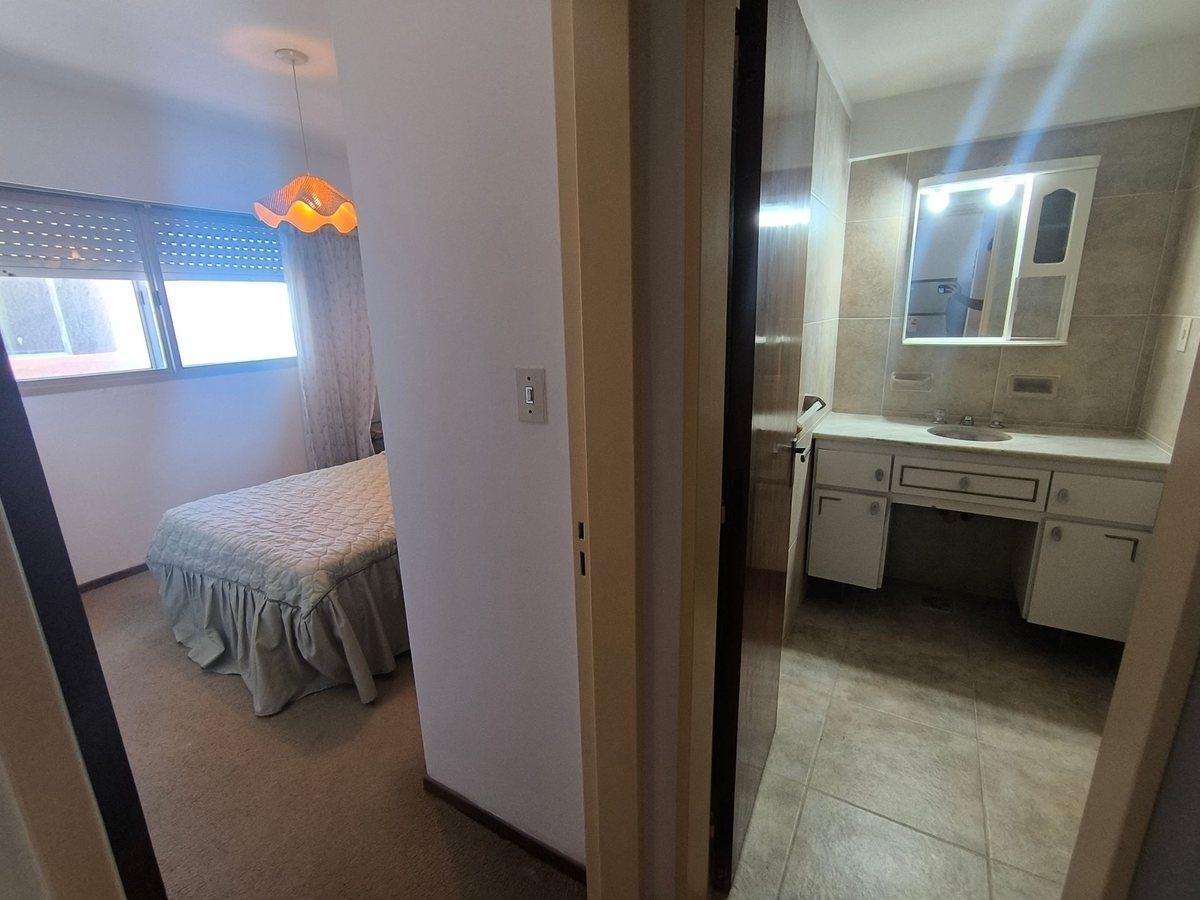 Foto de Venta Departamento 2 ambientes c/Cochera Habana 2, imagen 3