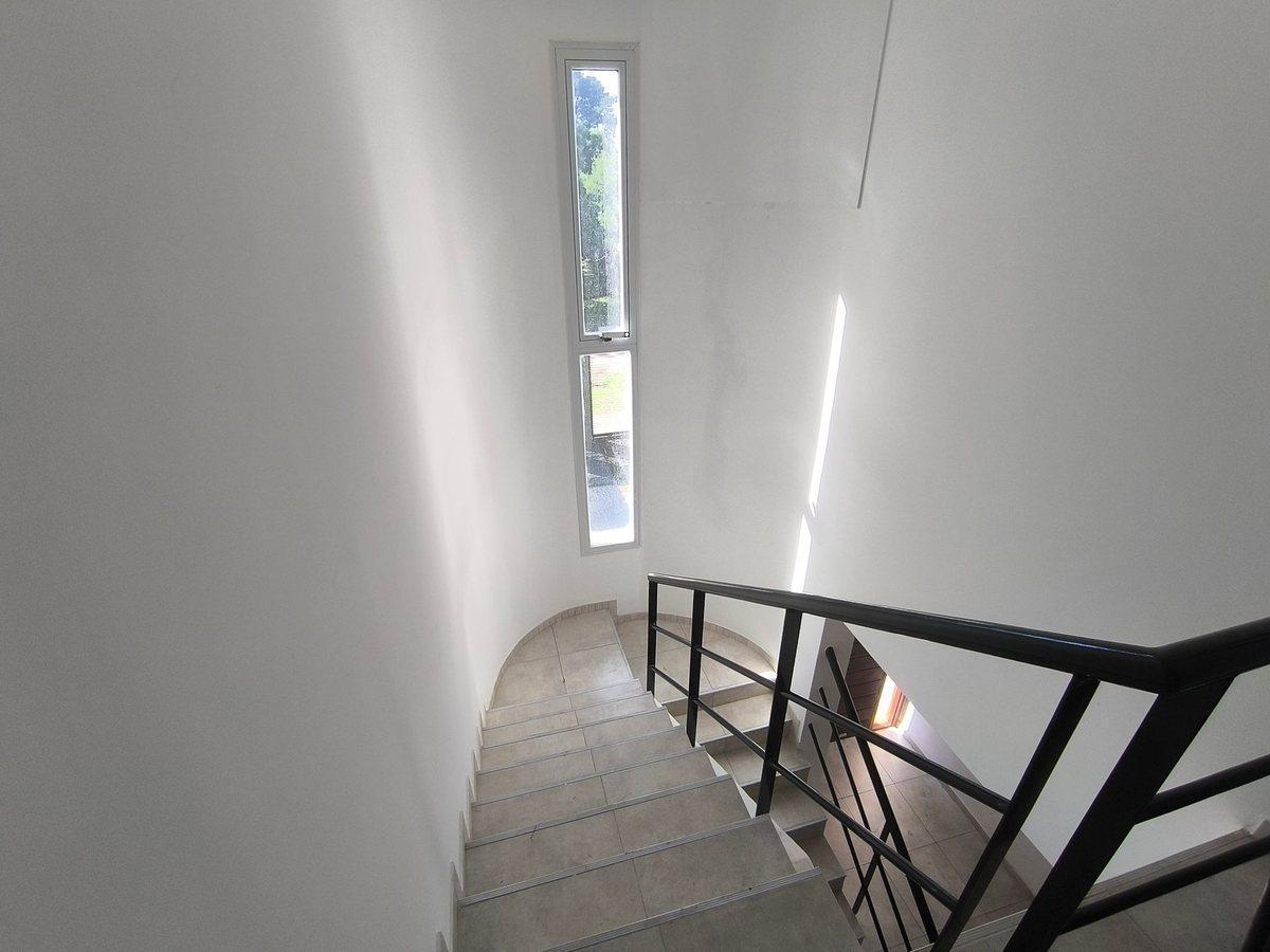Foto de Venta Departamento 4 ambientes Estrenar c/cochera, imagen 4