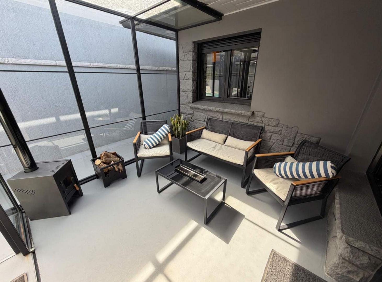 Foto de EXCLUSIVA RESIDENCIA DE DISEÑO EN ZONA GÜEMES, imagen 5