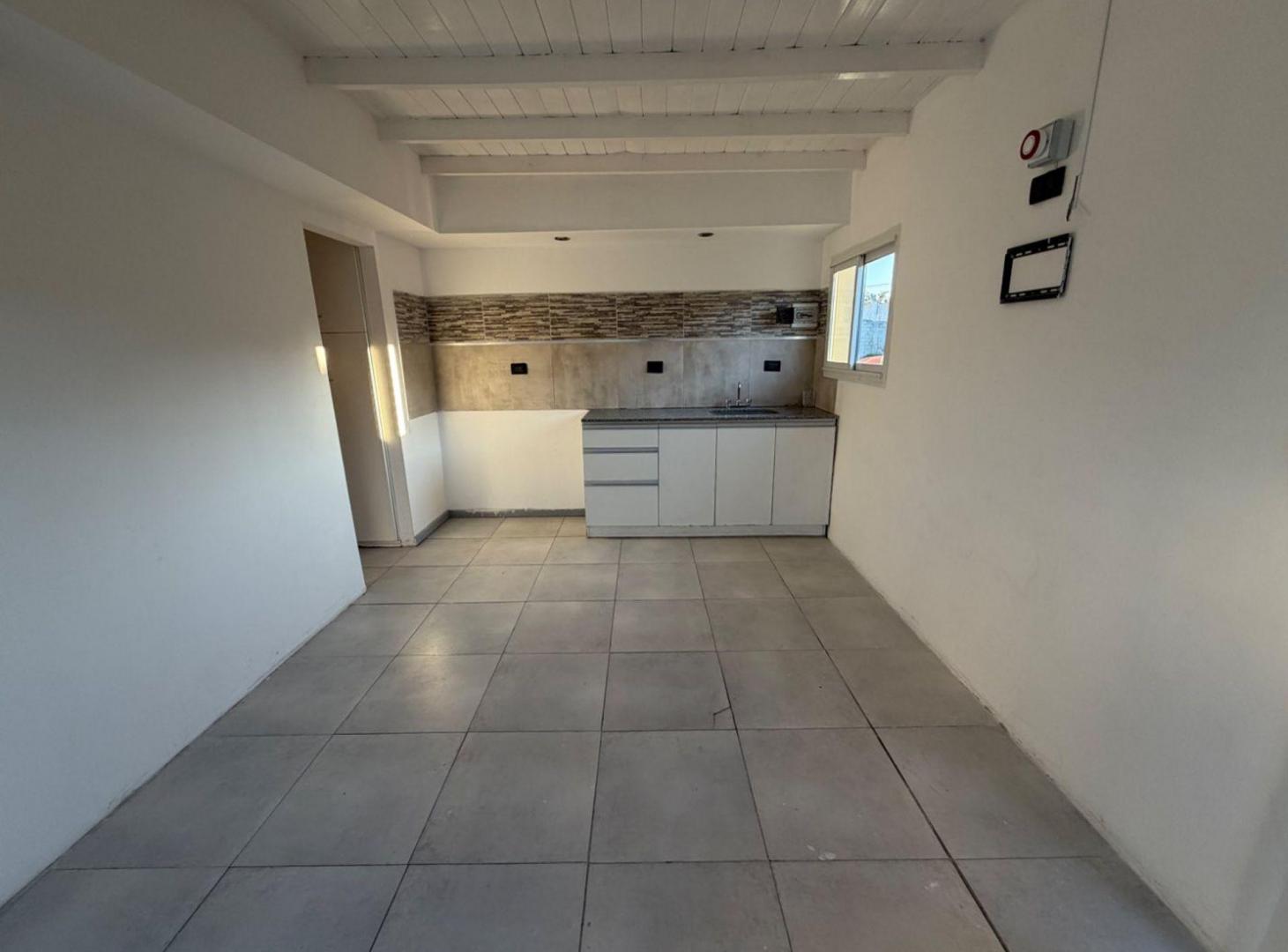 Foto de VENTA COMPLEJO DE DEPTOS CON PILETA B SAN CARLOS, imagen 3