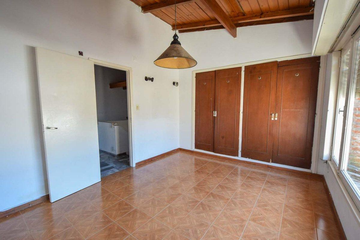 Foto de VENTA PH 3 AMBIENTES COCHERA 3 cdras CONSTITUCION, imagen 4