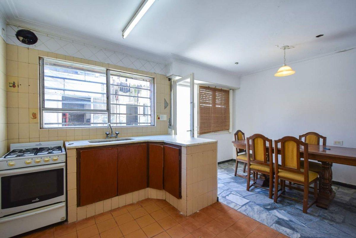 Foto de VENTA PH 3 AMBIENTES COCHERA 3 cdras CONSTITUCION, imagen 5