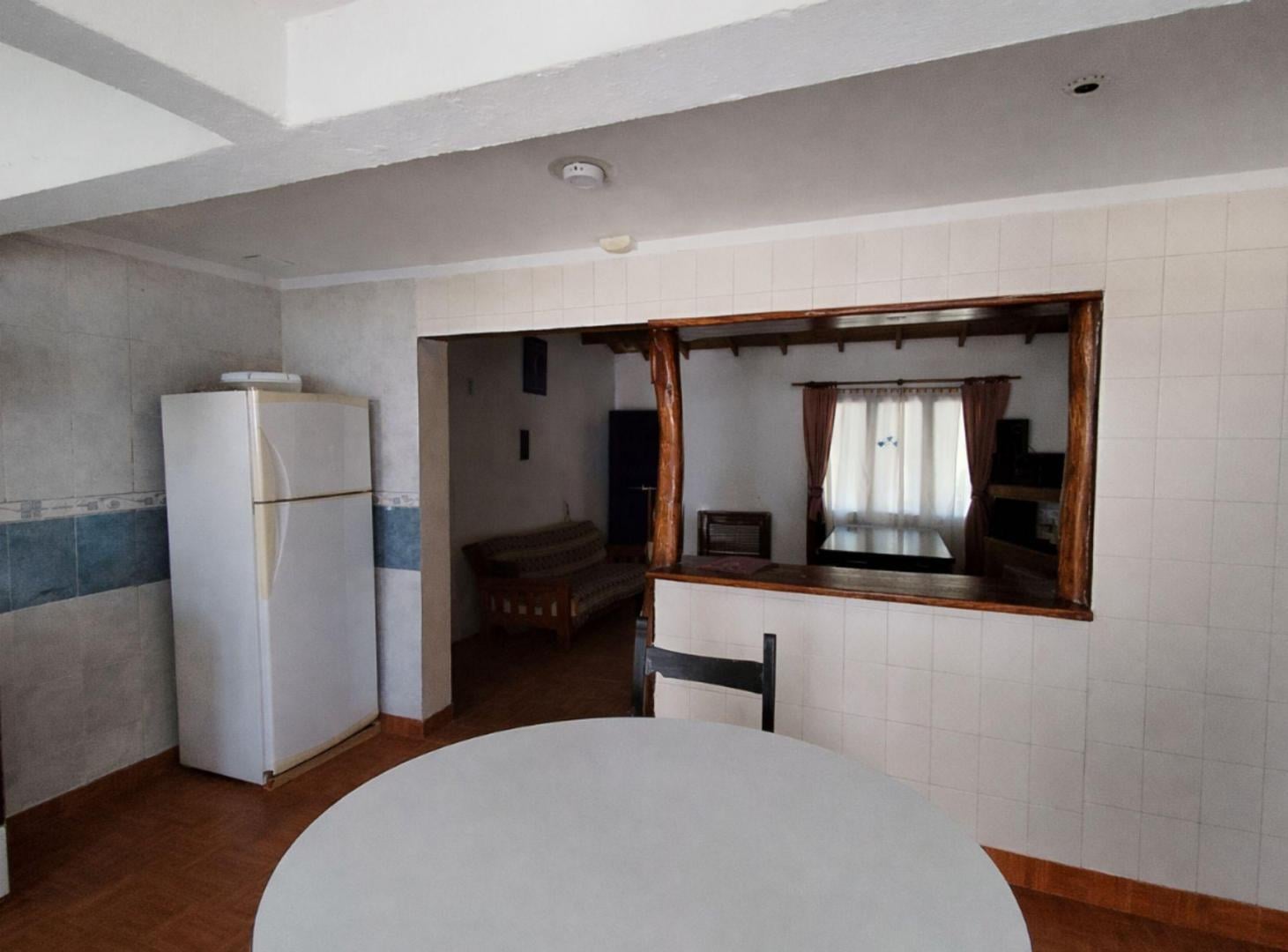 Foto de Casa 4 ambientes con garage y parque en venta, imagen 4