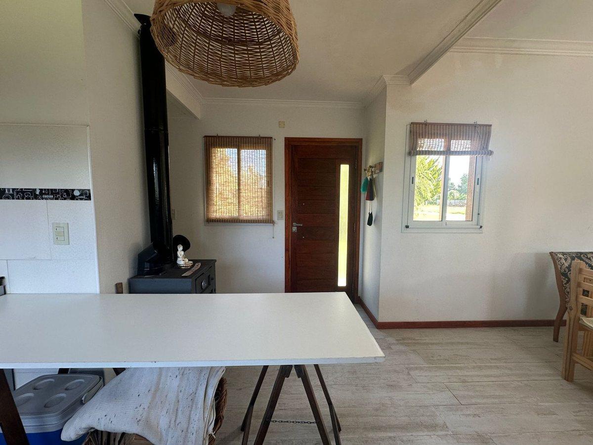 Foto de VENTA CASA 4 AMBIENTES EN LAS LOMAS MIRAMAR, imagen 1
