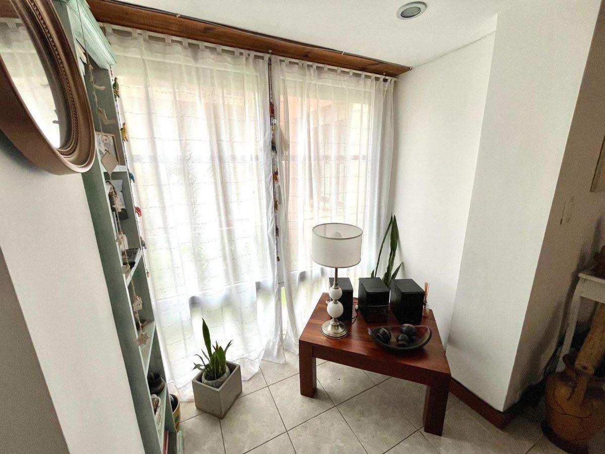 Foto de DPTO 4 AMB EN VENTA EN PLANTA BAJA RECICLADO, imagen 2
