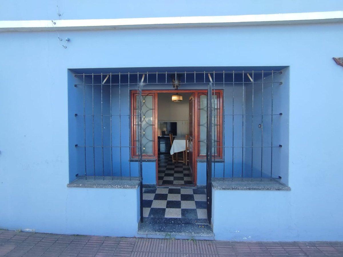 Propiedad con 4 unid. indep. Lote 500 m² Necochea