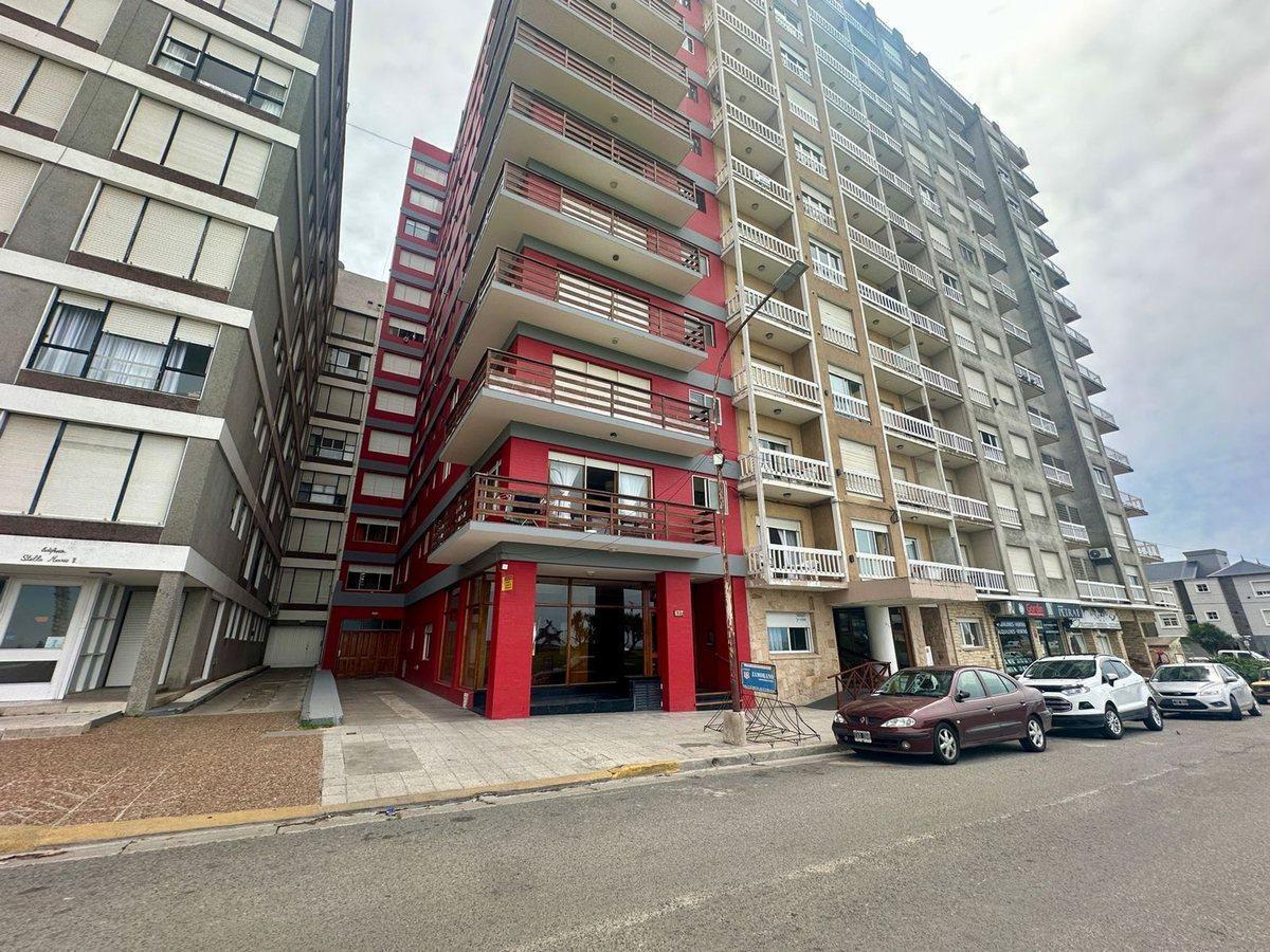 Foto de VENTA DEPARTAMENTO C/COCHERA 2 AMB MIRAMAR ZONA 1, imagen 1