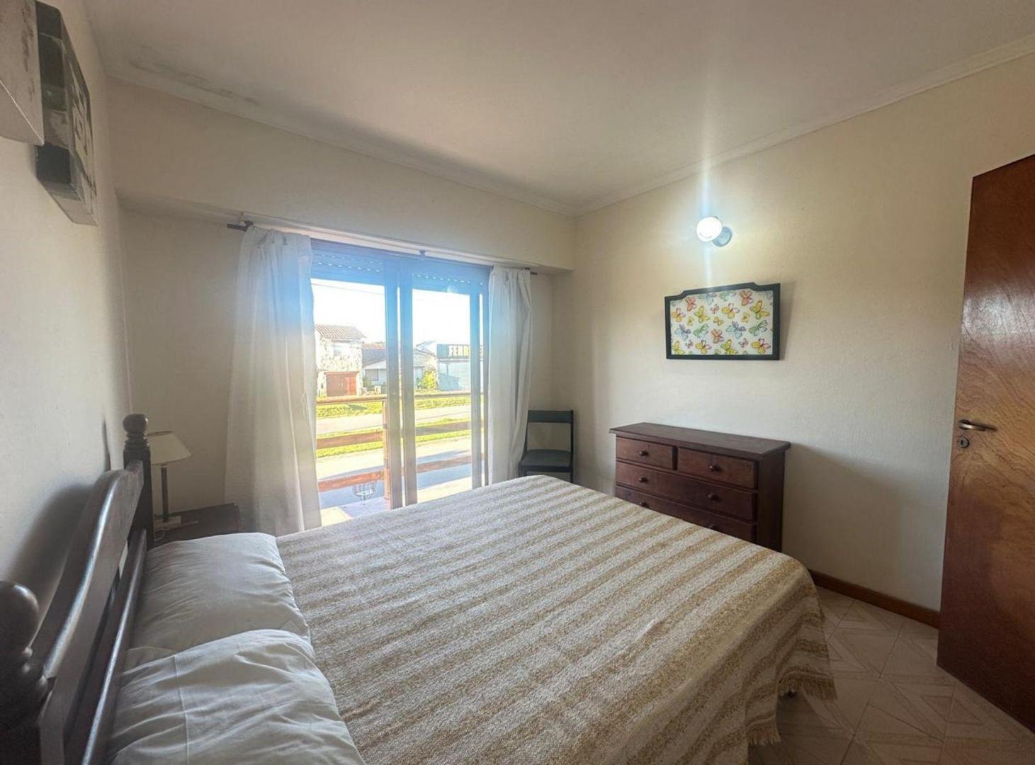 Foto de VENTA PH TIPO DUPLEX 4 AMBIENTES MIRAMAR, imagen 1