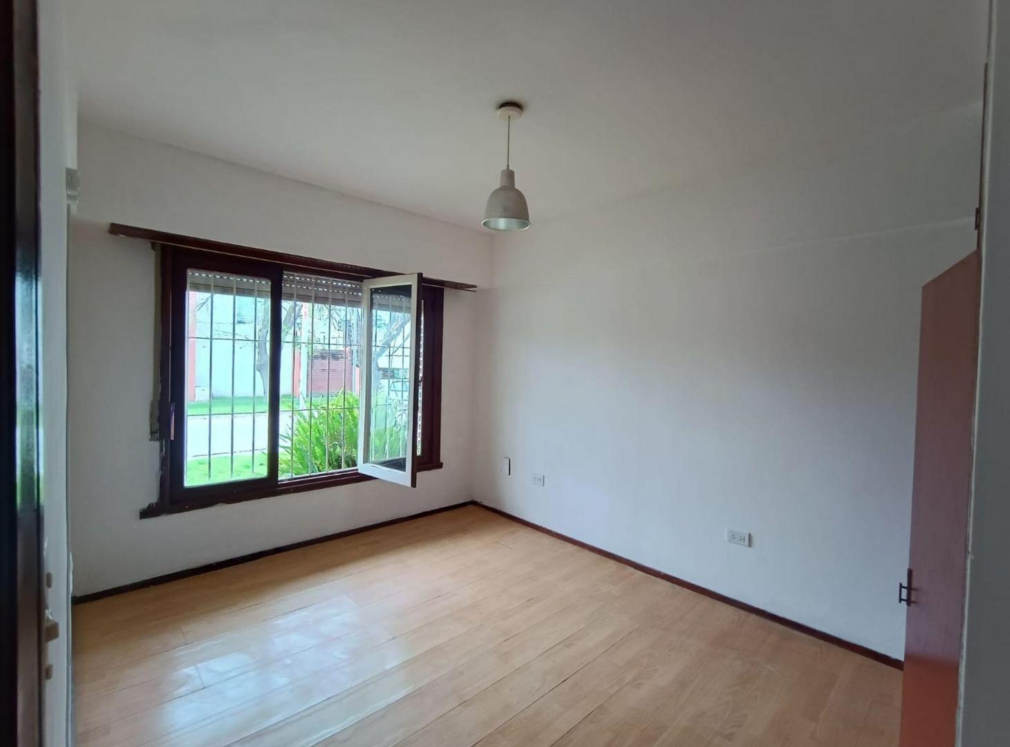 Foto de Venta casa 3 ambientes cochera Constitución Apto C, imagen 5