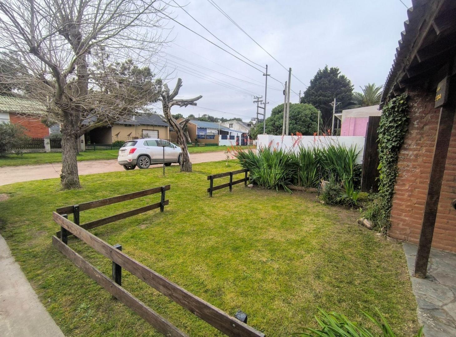 Foto de Venta Casa 4 ambientes zona Playa Quequén, imagen 1