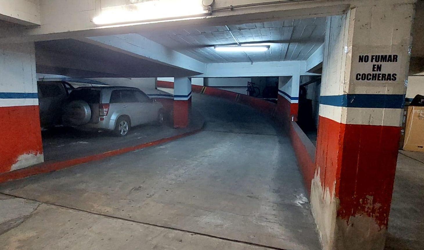 Foto de VENTA COCHERA EN PLENO CENTRO DE MAR DEL PLATA, imagen 4