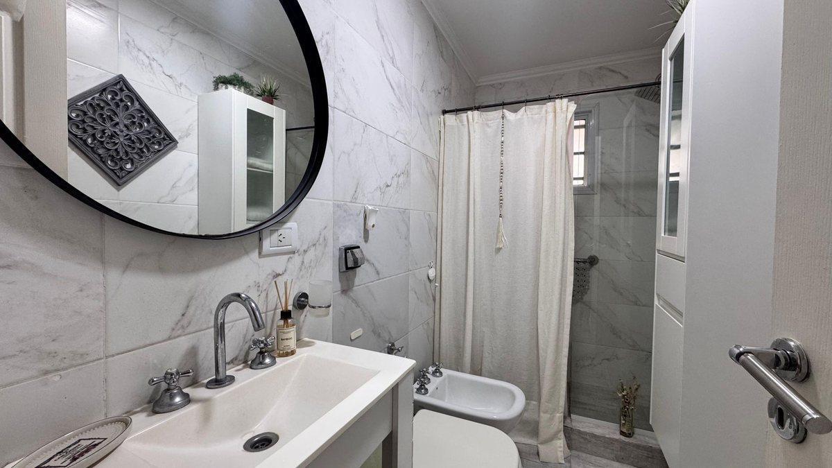 Foto de DUPLEX 3 AMBIENTES EN SANTA CLARA DEL MAR C/JARDIN, imagen 3
