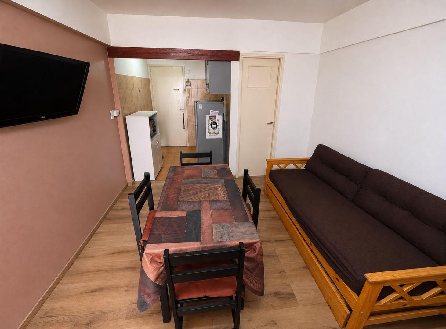 Foto de Vende Monoambiente amoblado zona Güemes, imagen 1