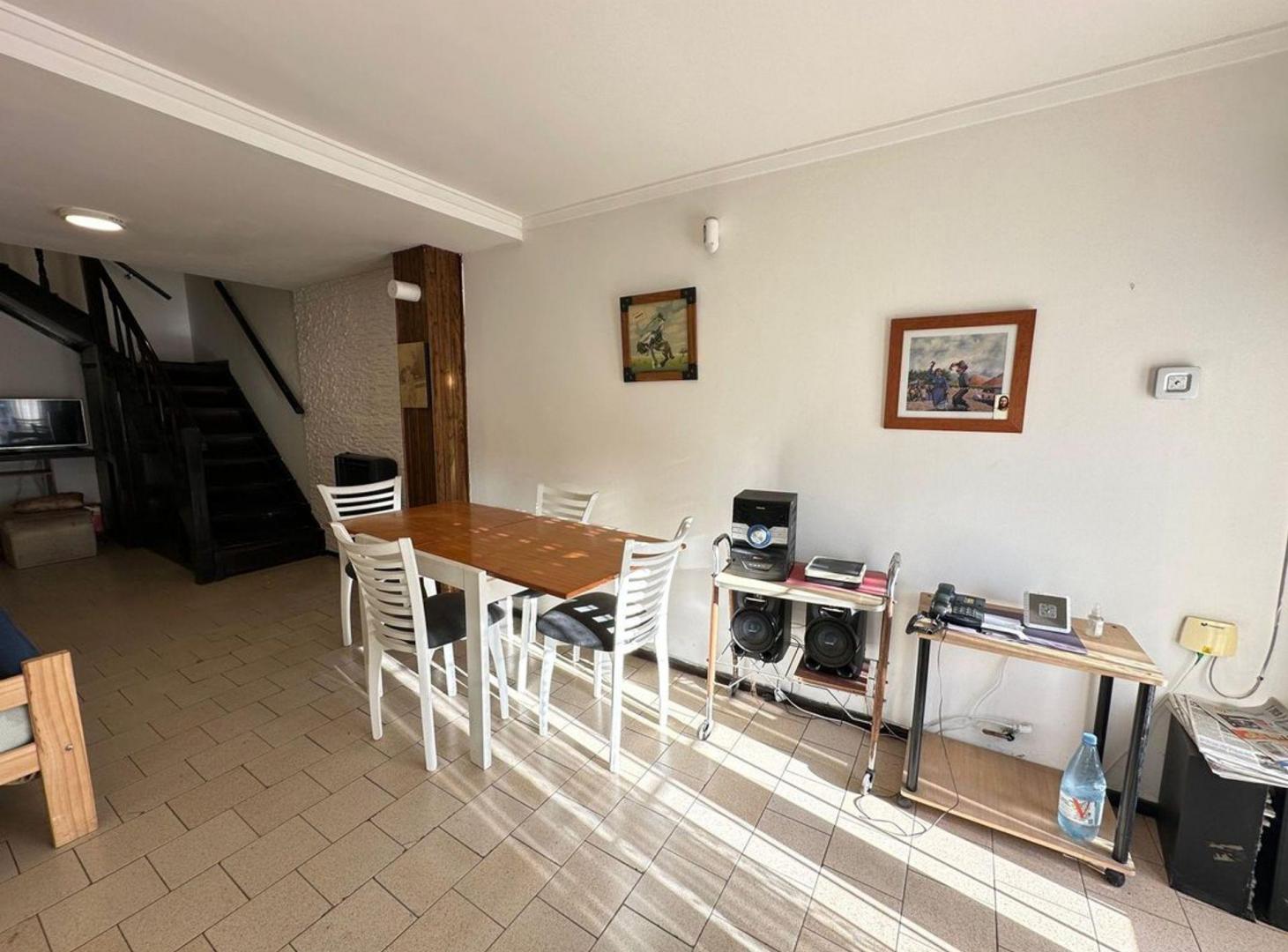 Foto de VENTA DUPLEX 3 AMBIENTES CON PARQUE, imagen 1