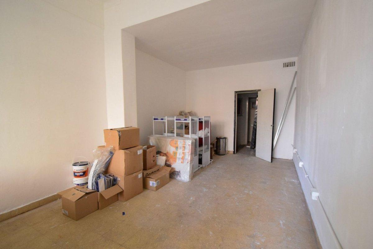 Foto de VENTA LOCAL PLAZA MITRE, imagen 4