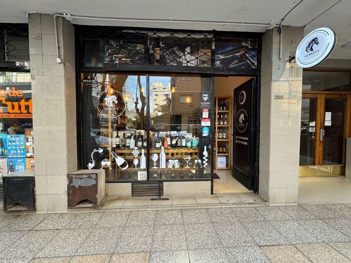 Foto de VENTA LOCAL PLAZA MITRE, imagen 3
