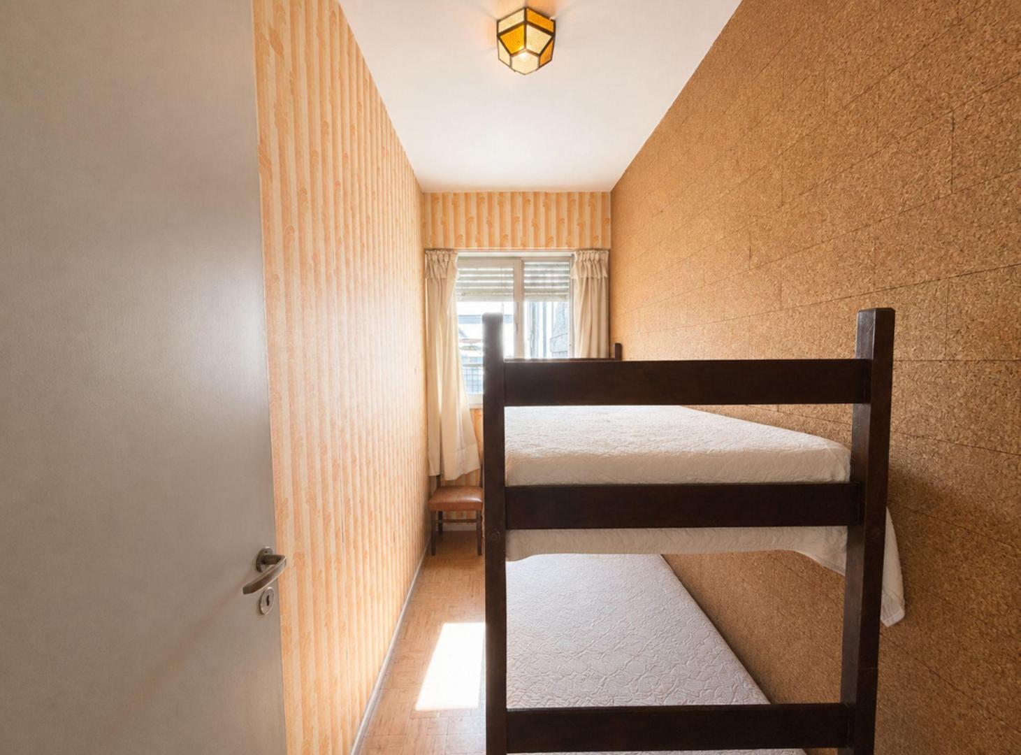 Foto de VENTA DEPTO 2 AMBIENTES + DEPENDENCIA | LA PERLA, imagen 5