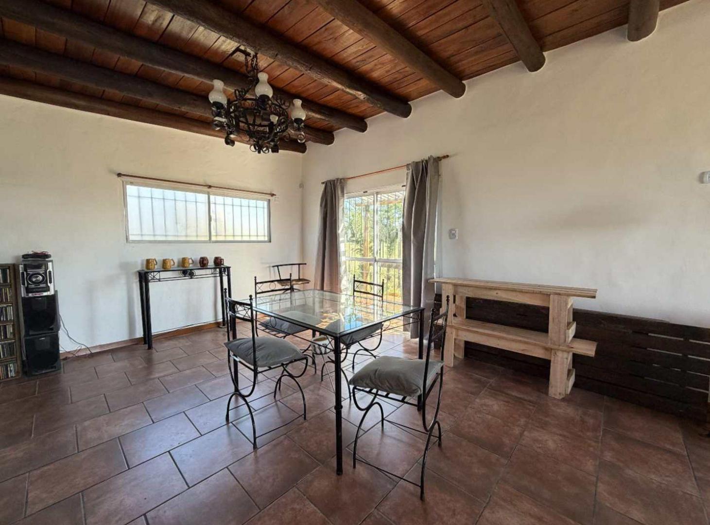 Foto de VENTA CASA ESTILO CAMPO A SOLO 200 MTRS DEL MAR, imagen 3