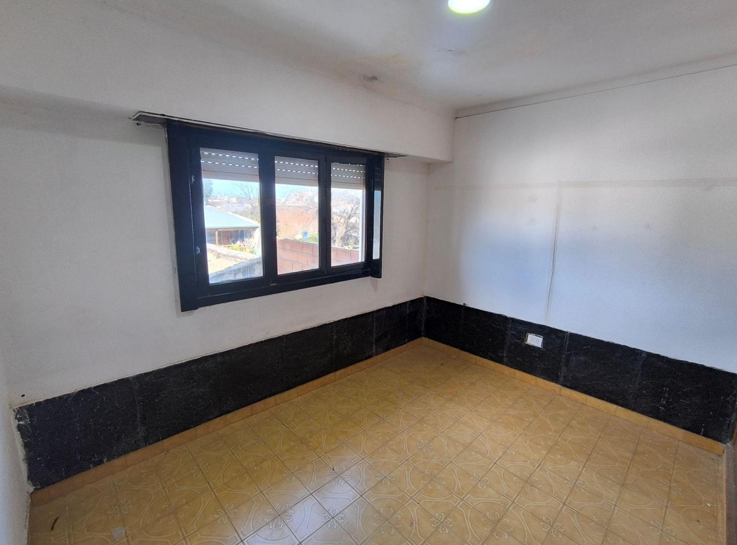 Foto de Venta en Block 4 Departamentos y 2 Locales, imagen 5