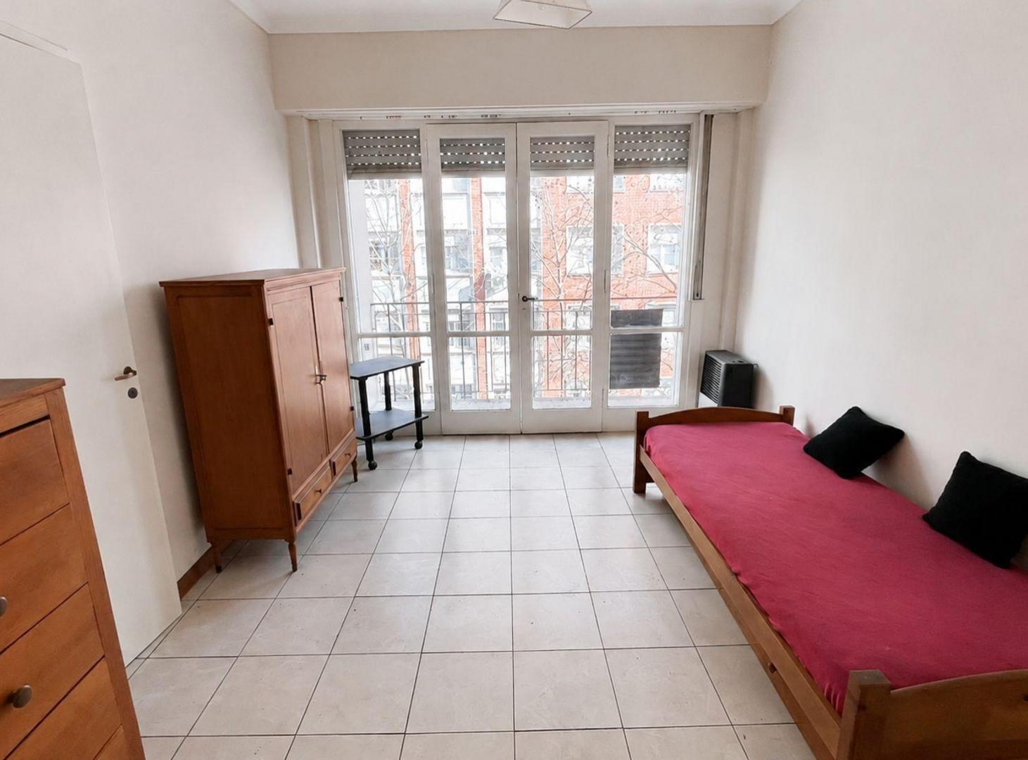 Foto de DPTO 2 AMB EN VENTA EN CENTRO AL FRENTE CON BALCON, imagen 4