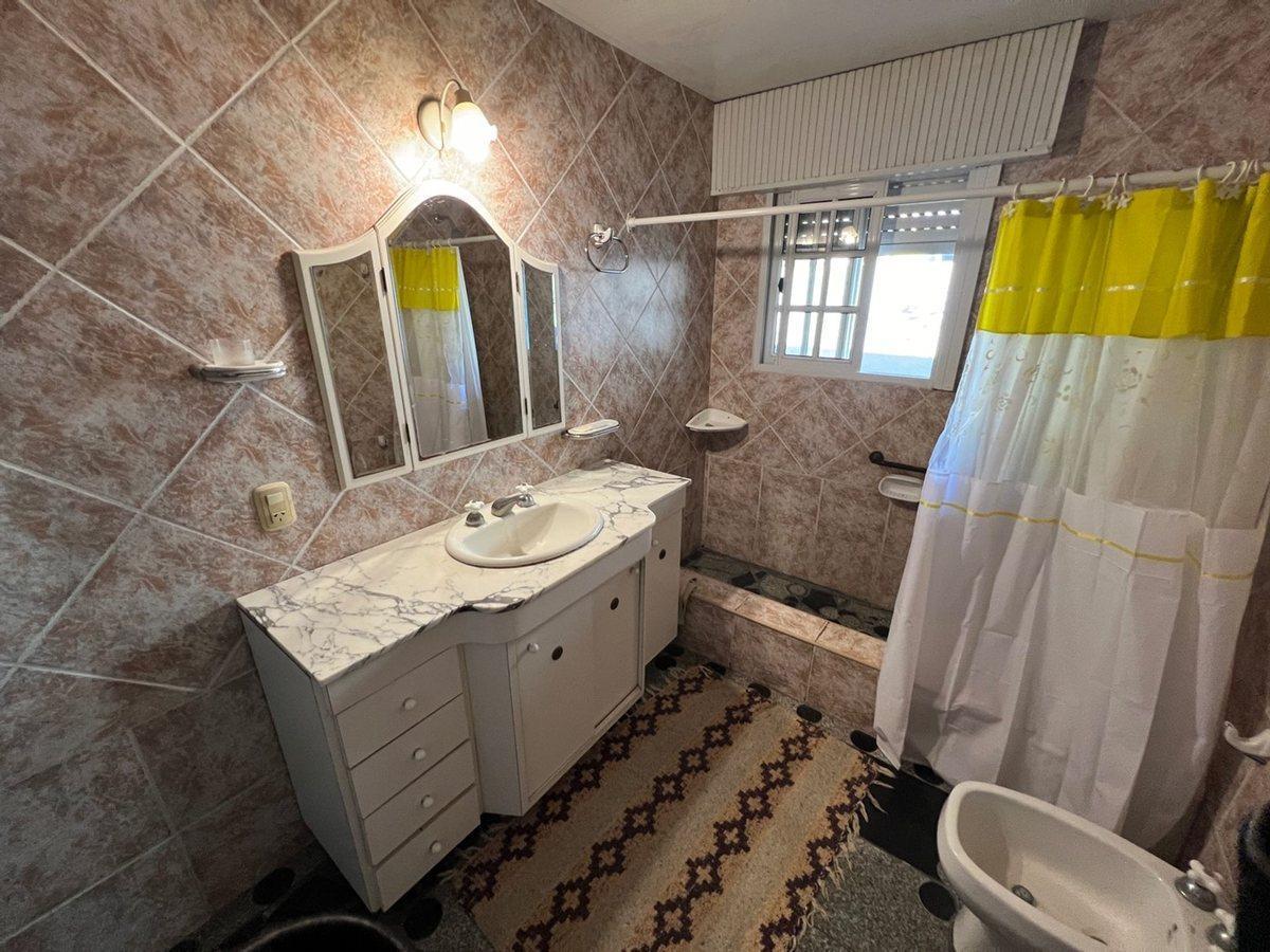 Foto de VENTA 2 CASAS EN BLOCK 2 CUADRAS D/ MAR SANTACLARA, imagen 2